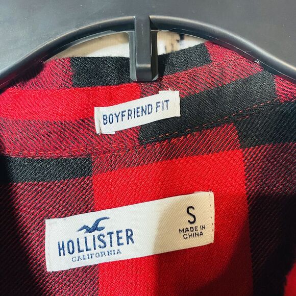 Hollister Women's Boyfriend fit Long Sleeves Red/Black Button Down Shirt Size S - Picture 2 of 4